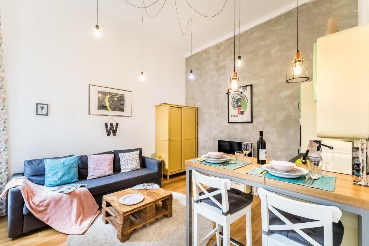 Hip Loft Style Near Vaci Street Apartment *