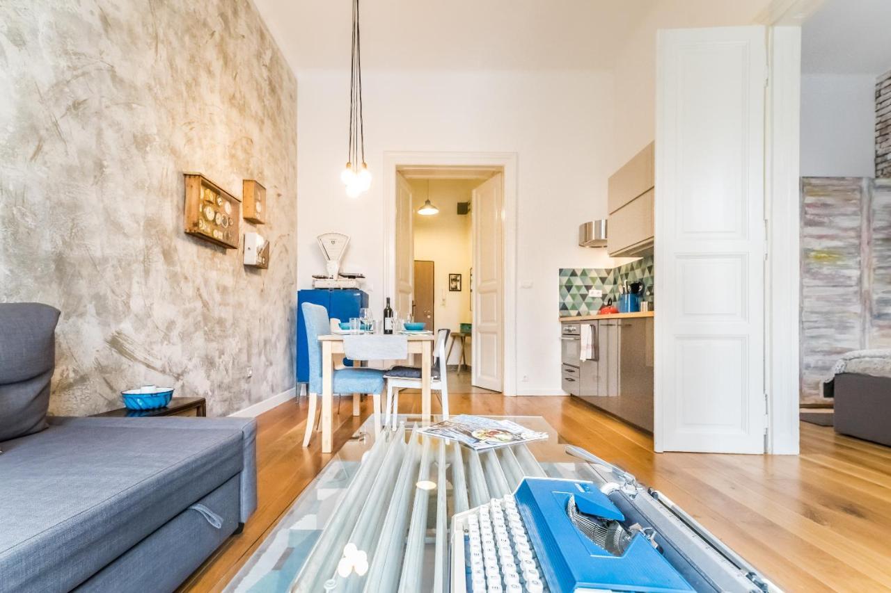 Hip Loft Style Near Vaci Street Apartment
