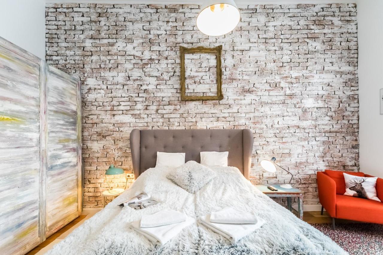 Apartment Hip Loft Style Near Vaci Street Budapest